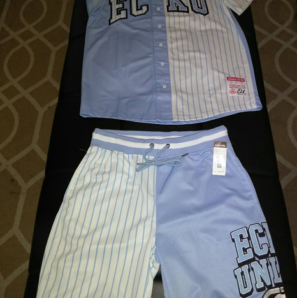 Young Mens Ecko Outfit